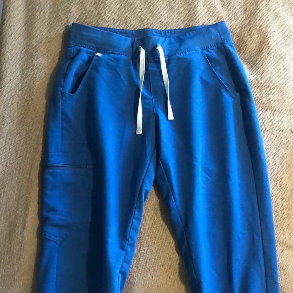 FIGS royal blue jogger scrubs small petite